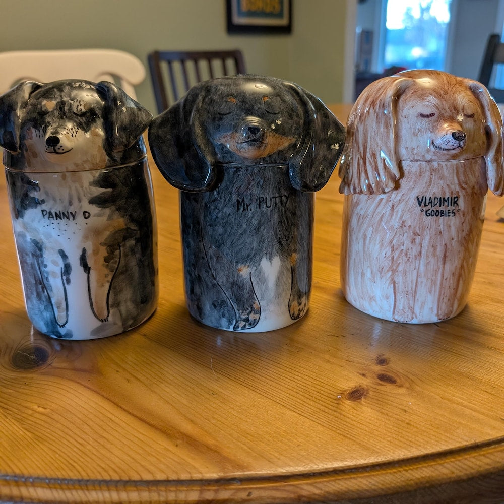 【オーダーメイド】世界に一つ 似顔絵 お名前入り ペット骨壷 ・うちの子・犬・猫 陶器製
