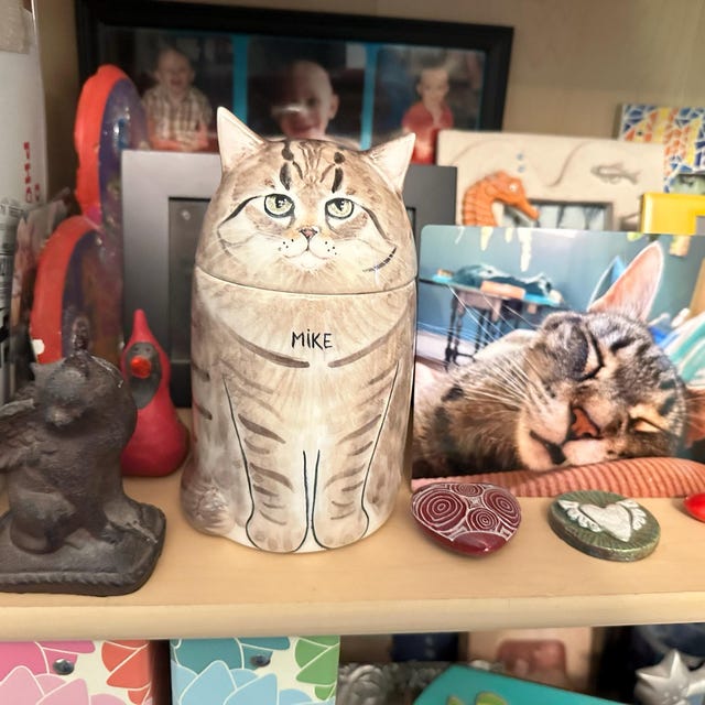 【オーダーメイド】世界に一つ 似顔絵 お名前入り ペット骨壷 ・うちの子・犬・猫 陶器製
