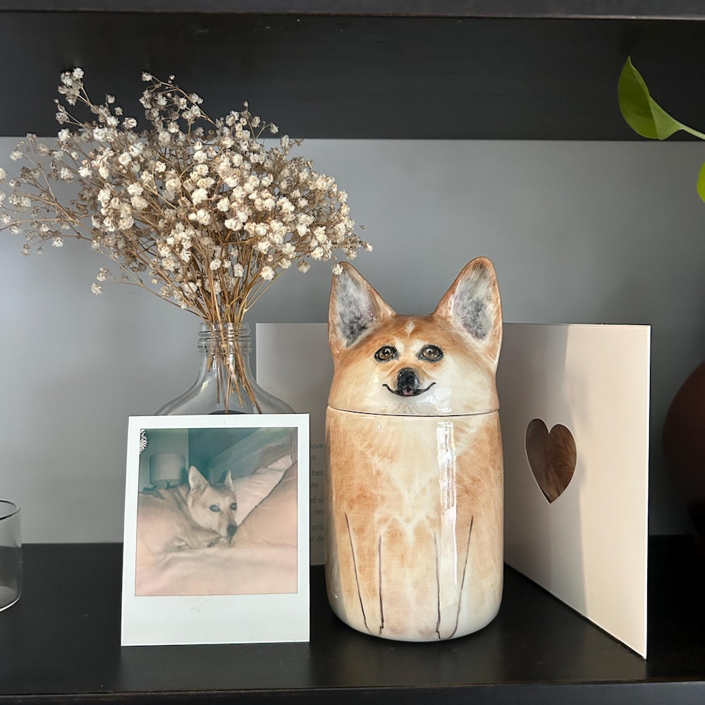 【オーダーメイド】世界に一つ 似顔絵 お名前入り ペット骨壷 ・うちの子・犬・猫 陶器製