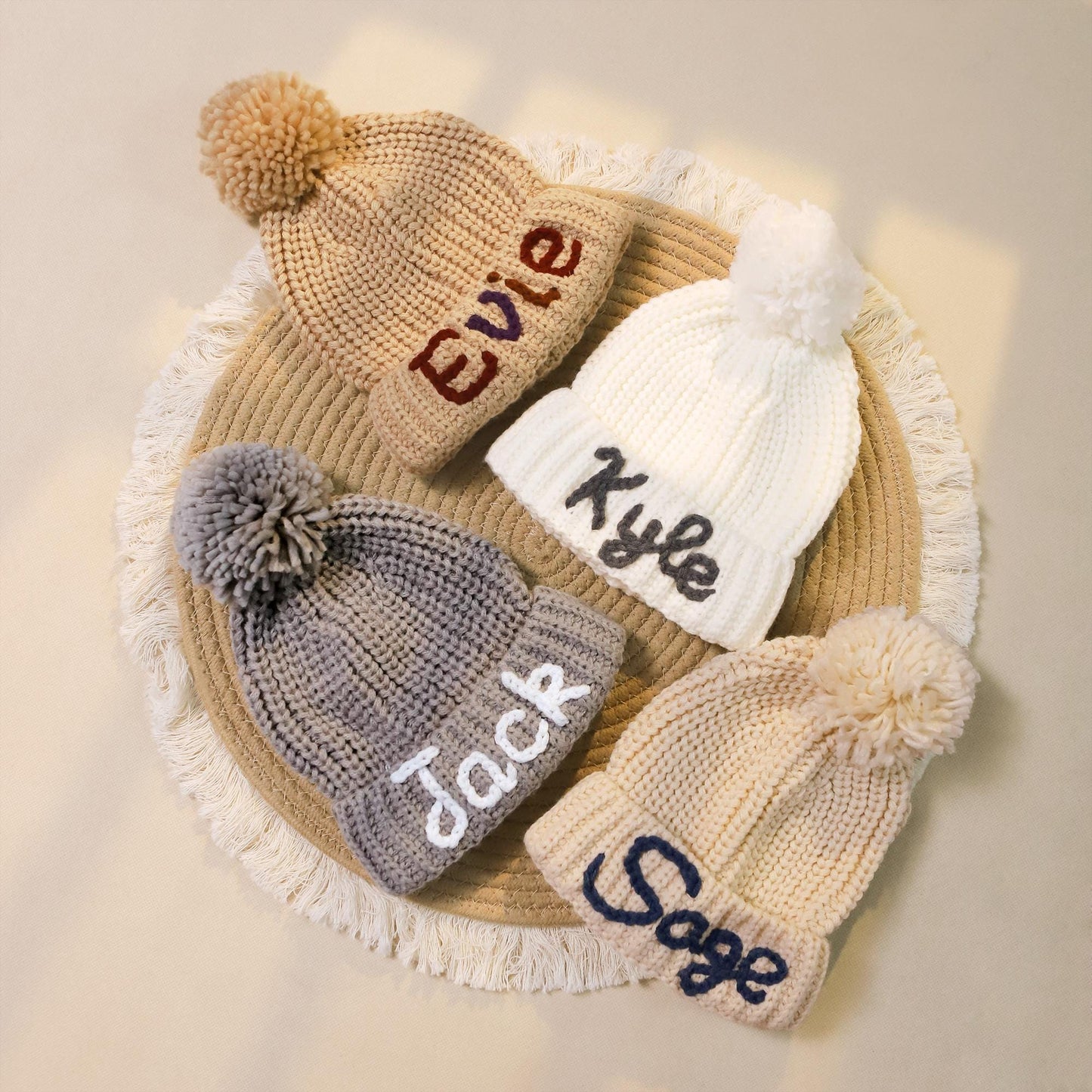 ニット帽子|名入れ 帽|刺繍入り 帽子|オリジナル 帽子 赤ちゃん|男の子 女の子|カラフル|秋冬 保温01