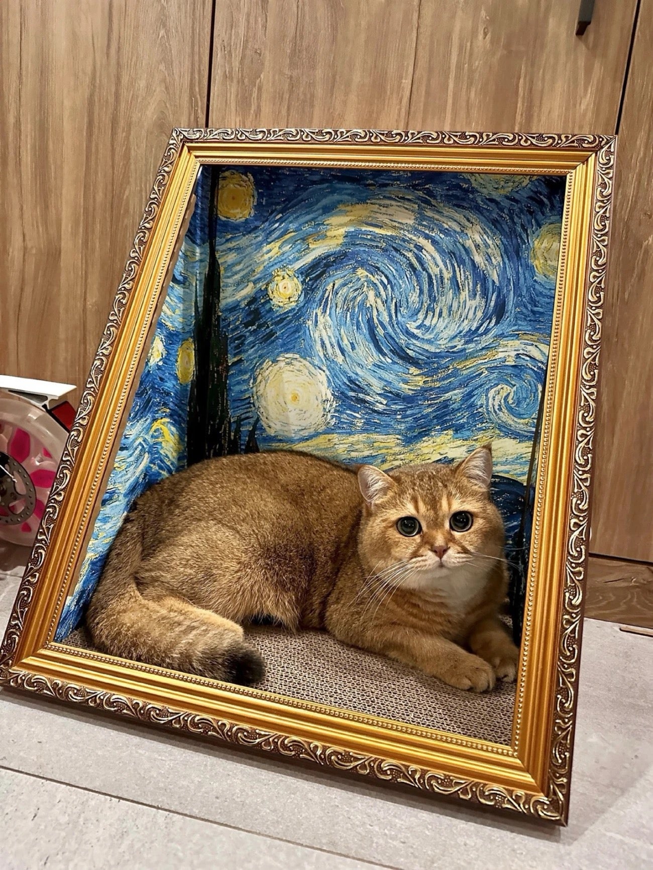 名画の中の猫 - アートキャットハウス・スクラッチャー | あなたのペットを世界に1つだけのアート作品に♪