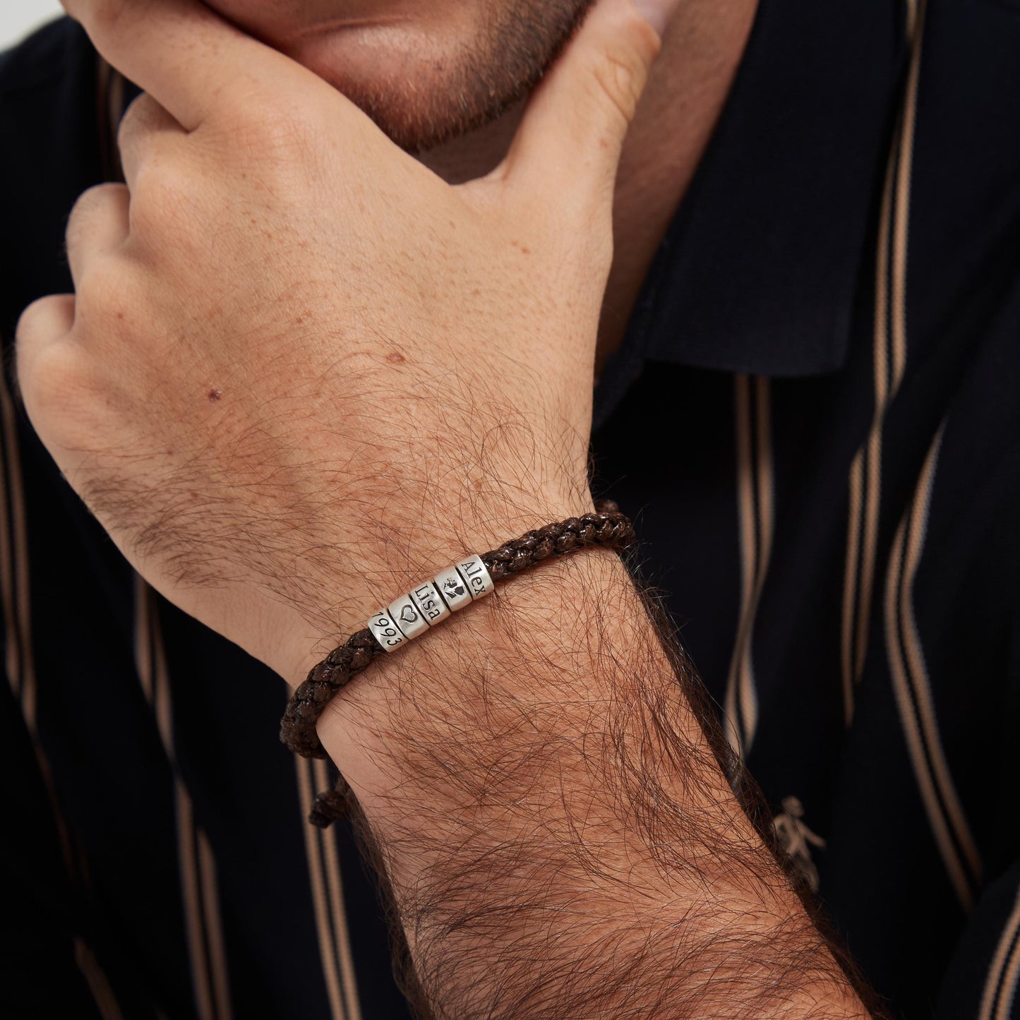 名入れ ブレスレット・家族の名前入り レザーブレスレット バレンタインデー