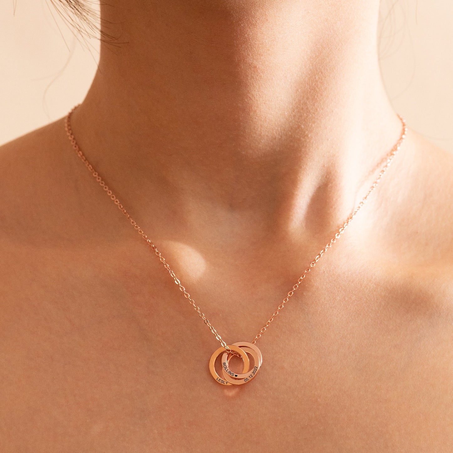 【オーダーメイド】名入れ ネックレス ファミリー インターロッキングサークル ・誕生日ギフト