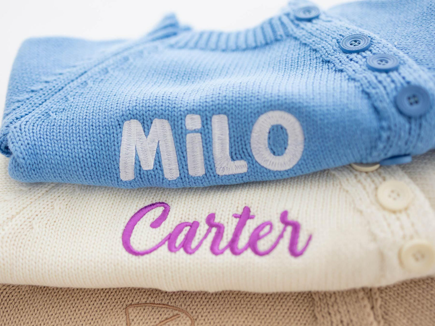 【オーダーメイド】名前刺繍入り ベビーロンパース|出産祝い|オリジナルギフト