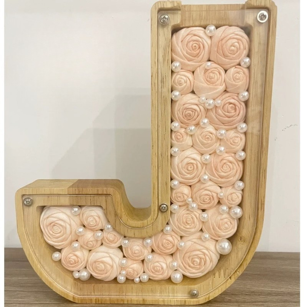 選べるアルファベットフォトフレーム - 手作りフラワー付き