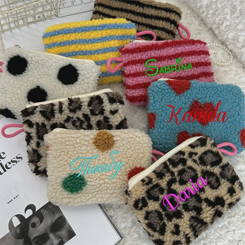 【オーダーメイド】名前刺繍可能！お名前入り 刺繍収納ポーチ／小銭入れ