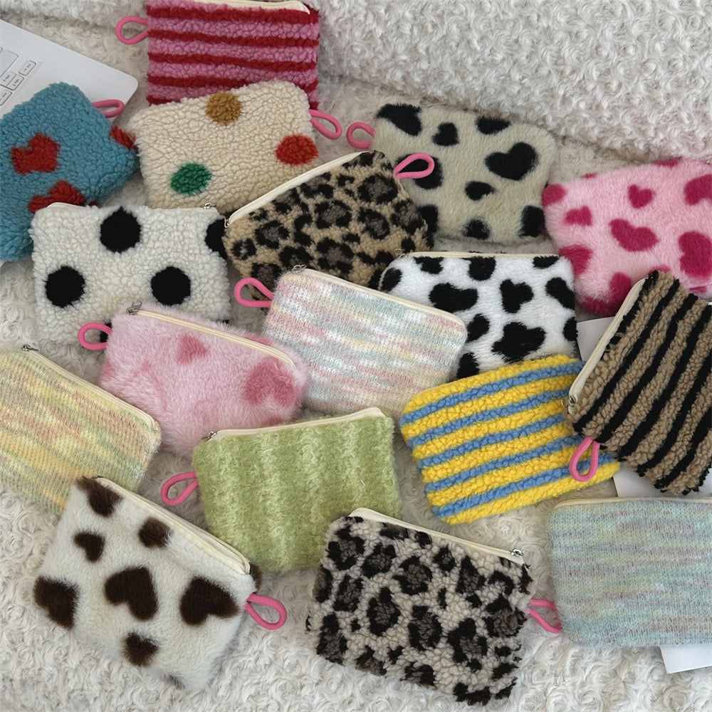 【オーダーメイド】名前刺繍可能！お名前入り 刺繍収納ポーチ／小銭入れ