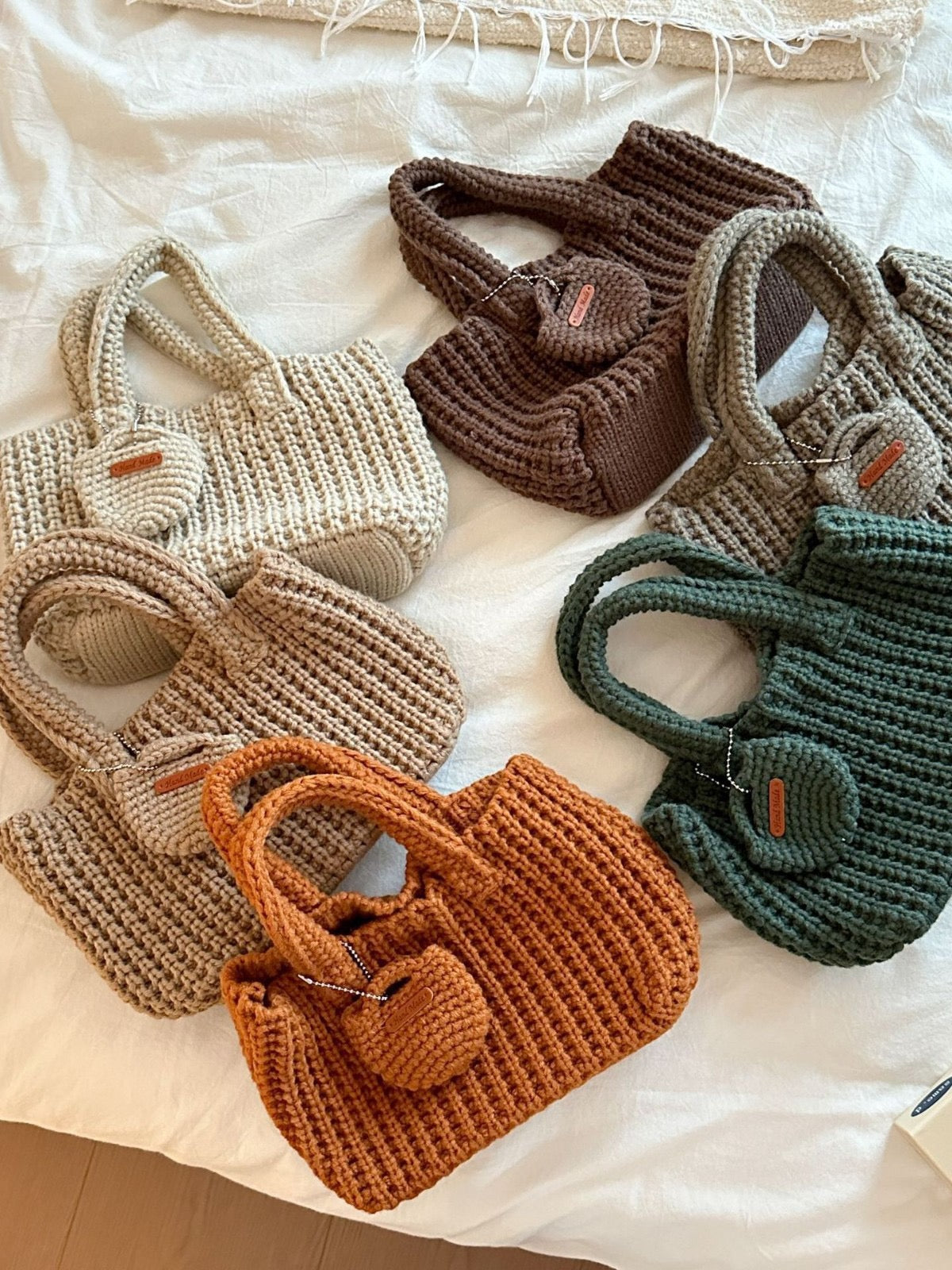 【オーダーメイド】名前刺繍可能！お名前入り トートバッグ　収納ハンドバッグ