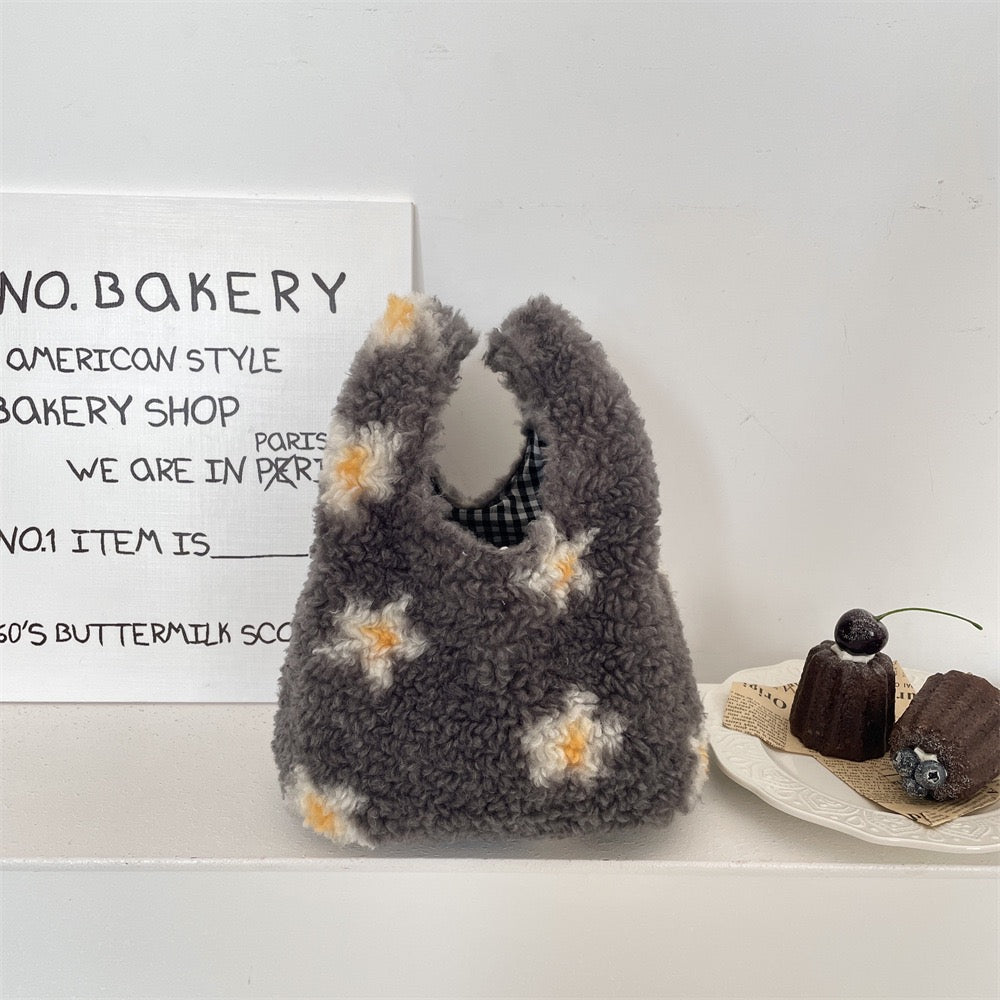 【オーダーメイド】名前刺繍可能！お名前入り トートバッグ もこもこトートバッグ｜可愛くて便利な収納ポーチ