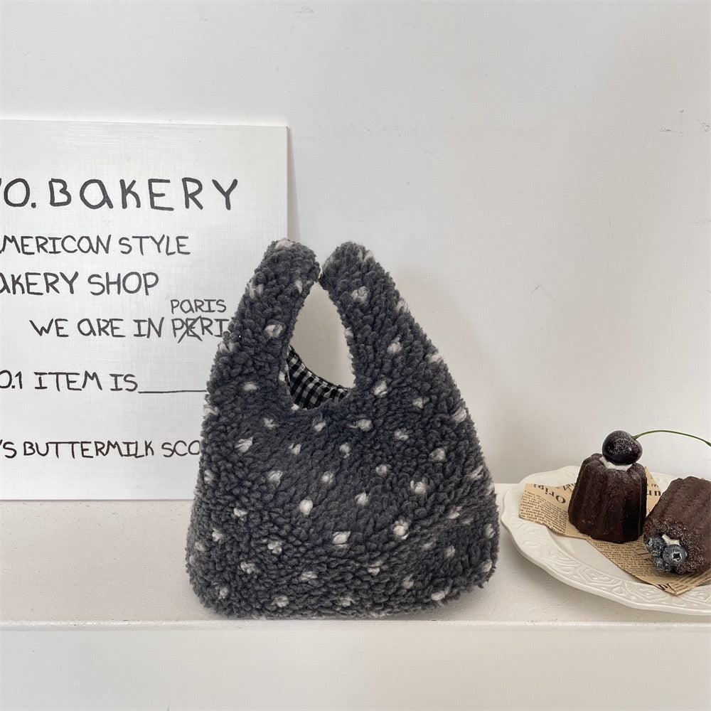 【オーダーメイド】名前刺繍可能！お名前入り トートバッグ もこもこトートバッグ｜可愛くて便利な収納ポーチ