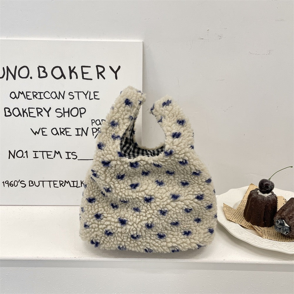 【オーダーメイド】名前刺繍可能！お名前入り トートバッグ もこもこトートバッグ｜可愛くて便利な収納ポーチ