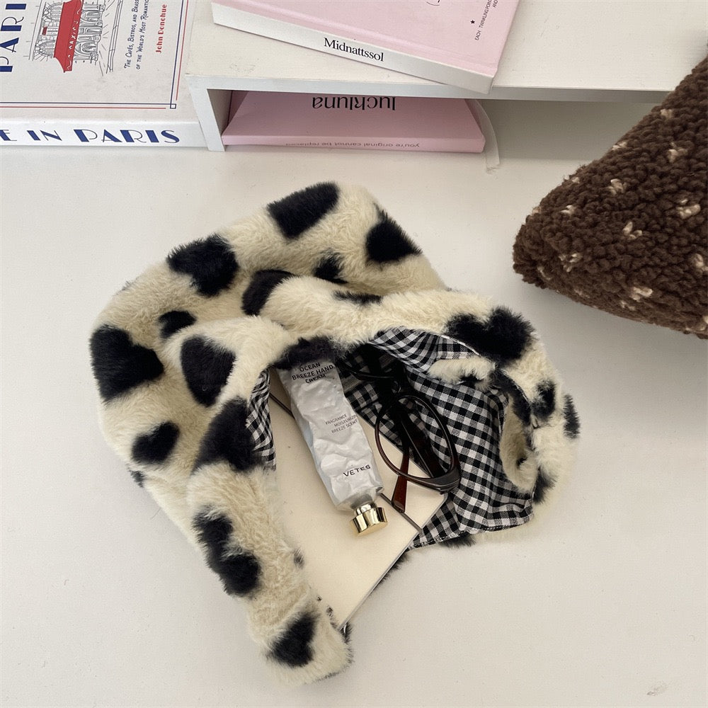 【オーダーメイド】名前刺繍可能！お名前入り トートバッグ もこもこトートバッグ｜可愛くて便利な収納ポーチ